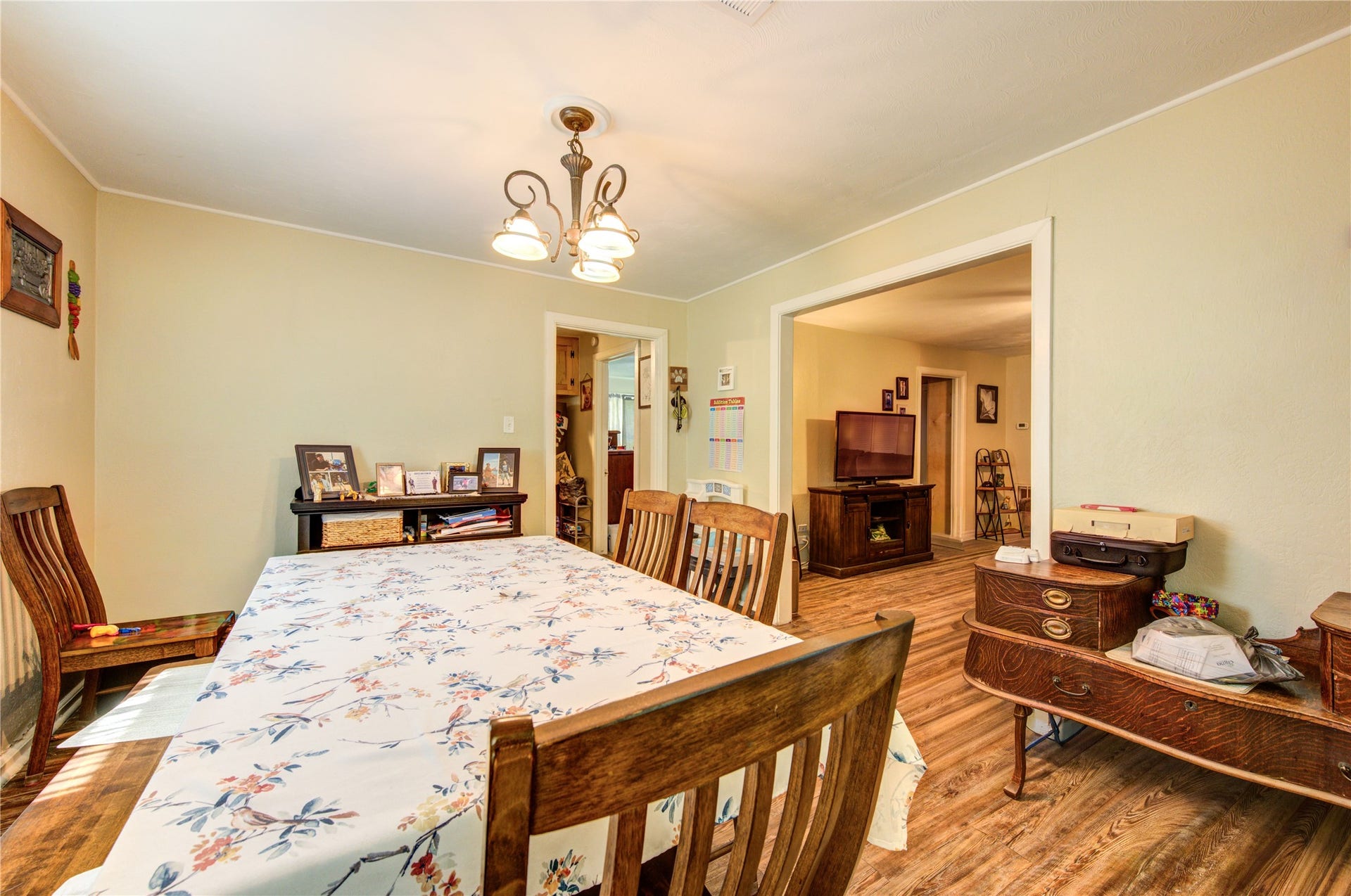 2206 Oaklawn Drive, La Marque, TX 77568 2206 Oaklawn Drive, La Marque, TX 77568