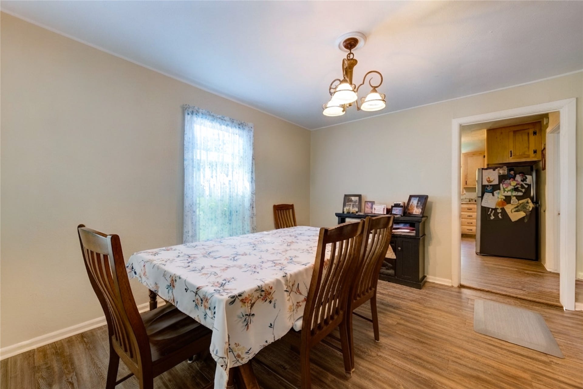 2206 Oaklawn Drive, La Marque, TX 77568 2206 Oaklawn Drive, La Marque, TX 77568