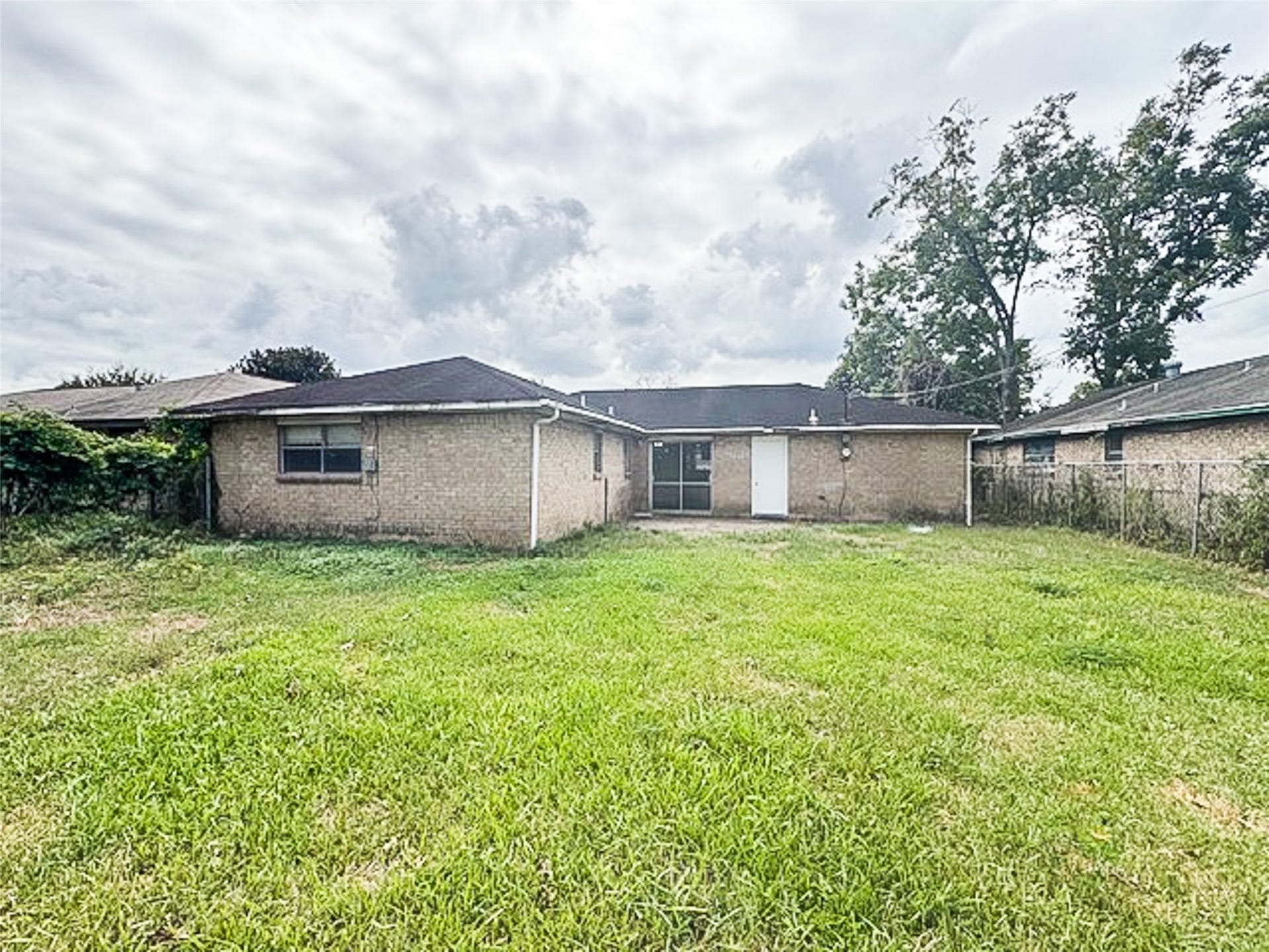 7212 Meadowlark Lane, Texas City, TX 77591 7212 Meadowlark Lane, Texas City, TX 77591