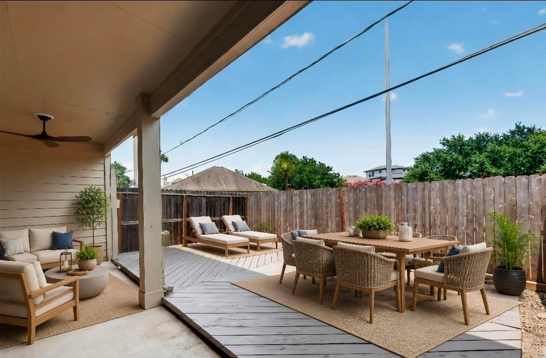 2034 Glencove Drive, Seabrook, TX 77586 Covered patio, perfect for outdoor dining Virtually staged