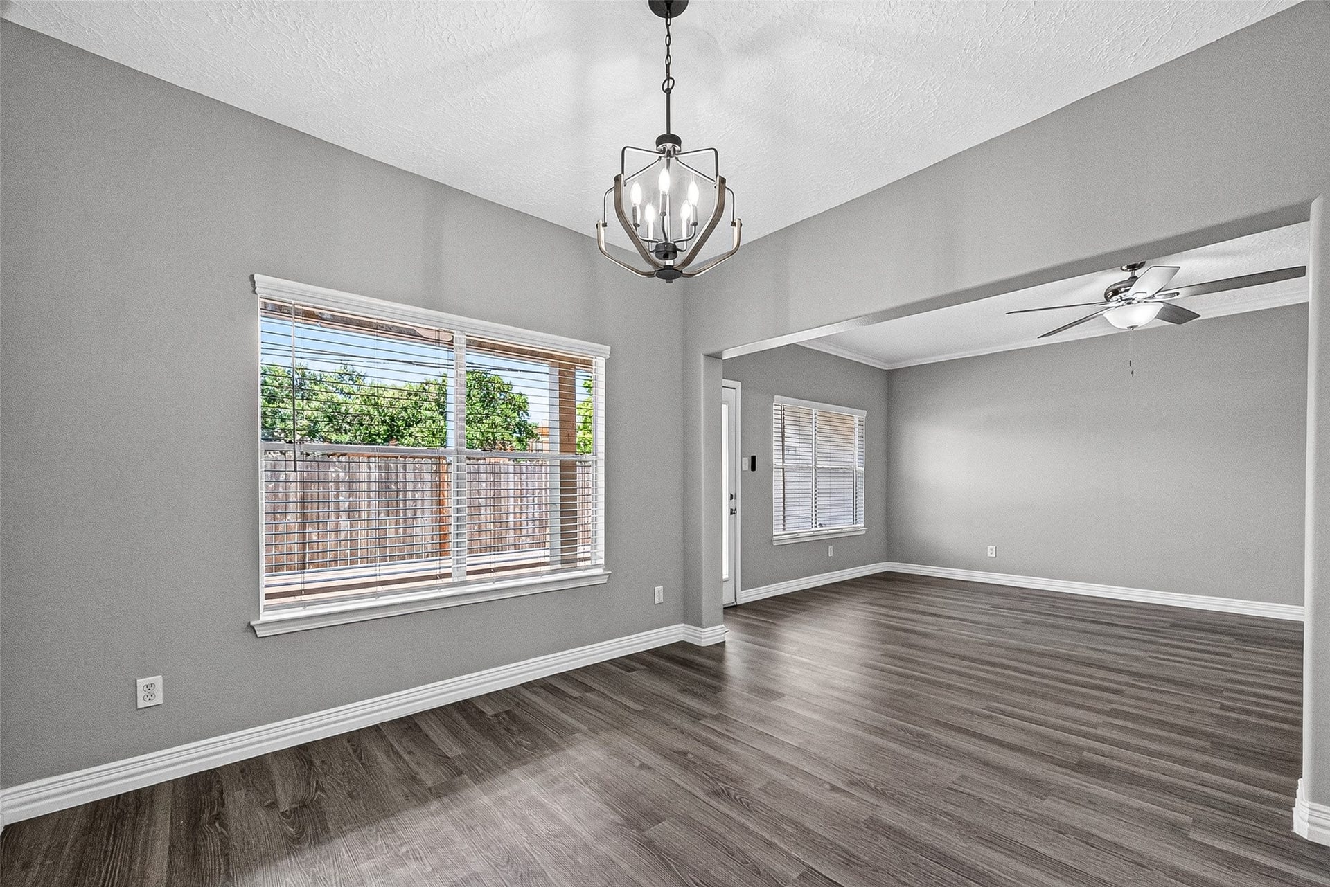 2034 Glencove Drive, Seabrook, TX 77586 Dining area opens to the living room for easy entertaining