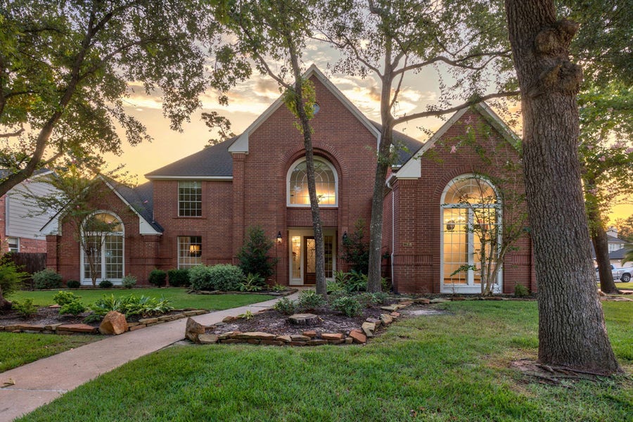 Property photo for 17302 Chagall Lane, Spring, TX