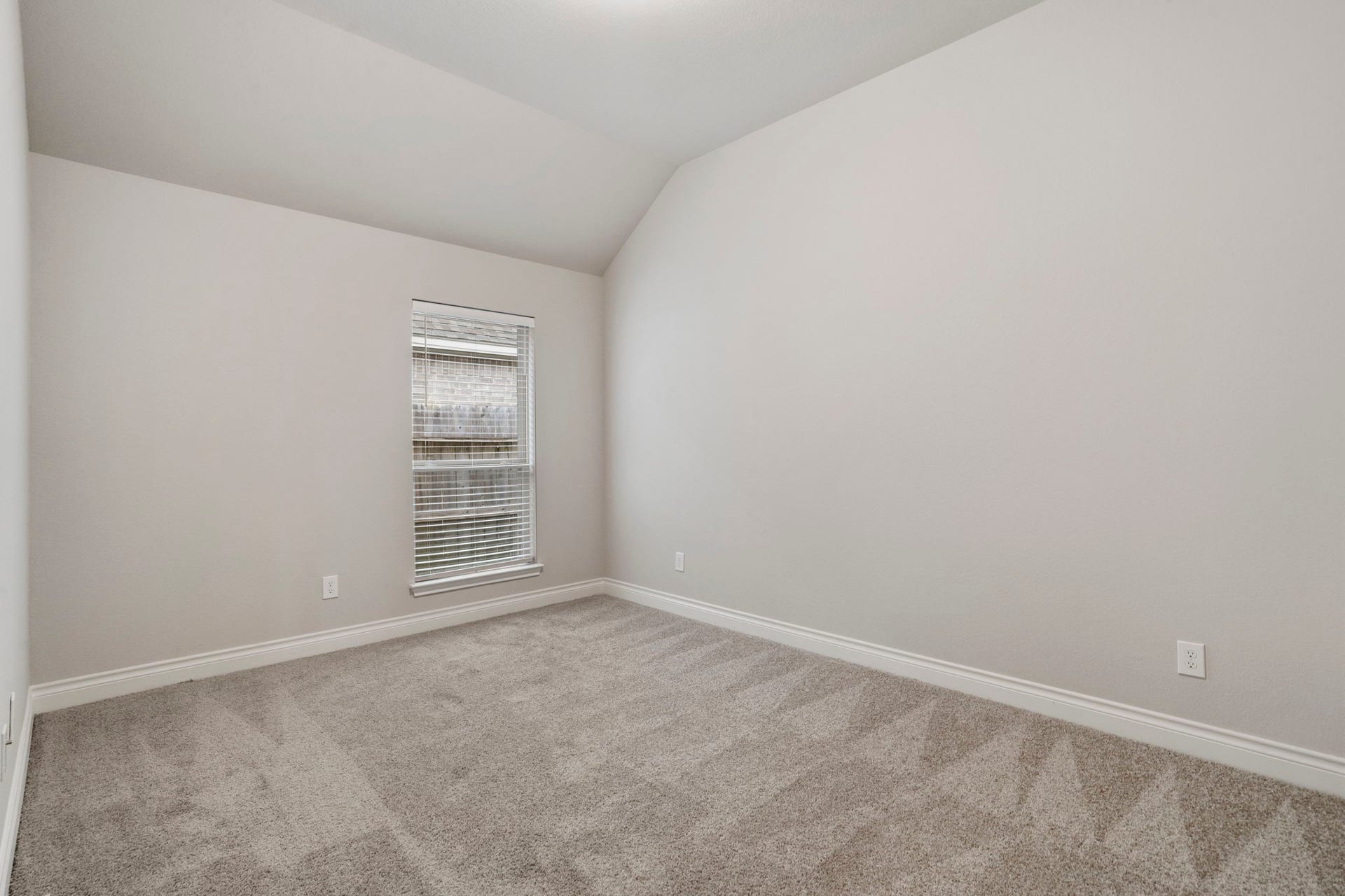 2315 Calm Channel Court, Missouri City, TX 77459 Fresh new carpeting and a spacious walk-in closet complete this comfortable bedroom.