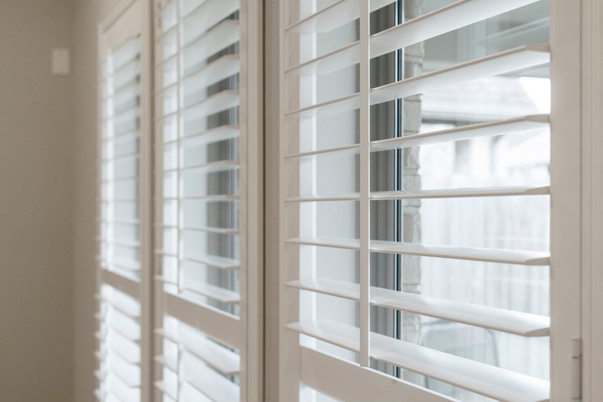 2315 Calm Channel Court, Missouri City, TX 77459 Classic plantation shutters offer privacy while allowing you to control the amount of natural light.