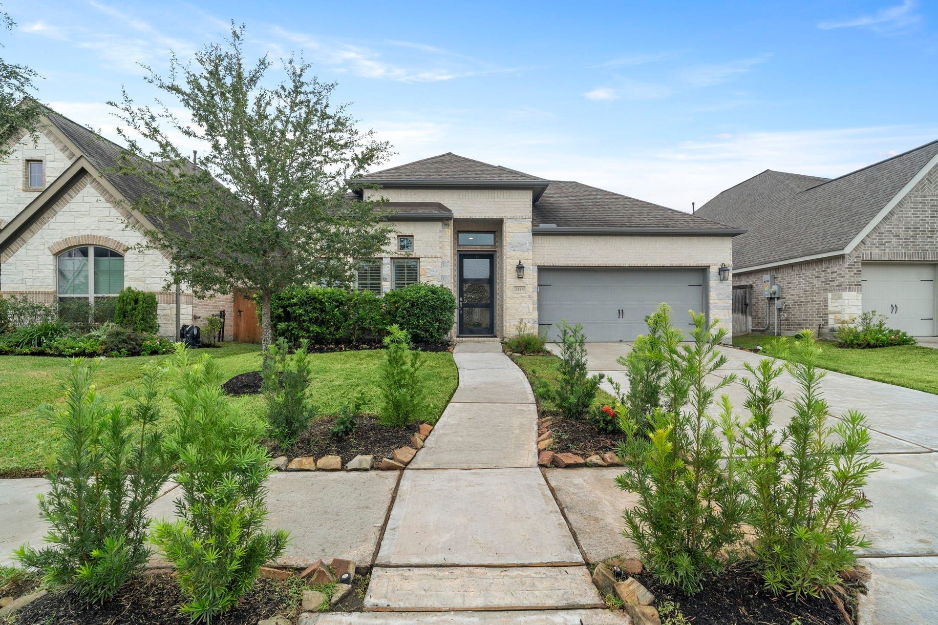 2315 Calm Channel Court, Missouri City, TX 77459 Don't miss this exceptional opportunityschedule your private tour today!