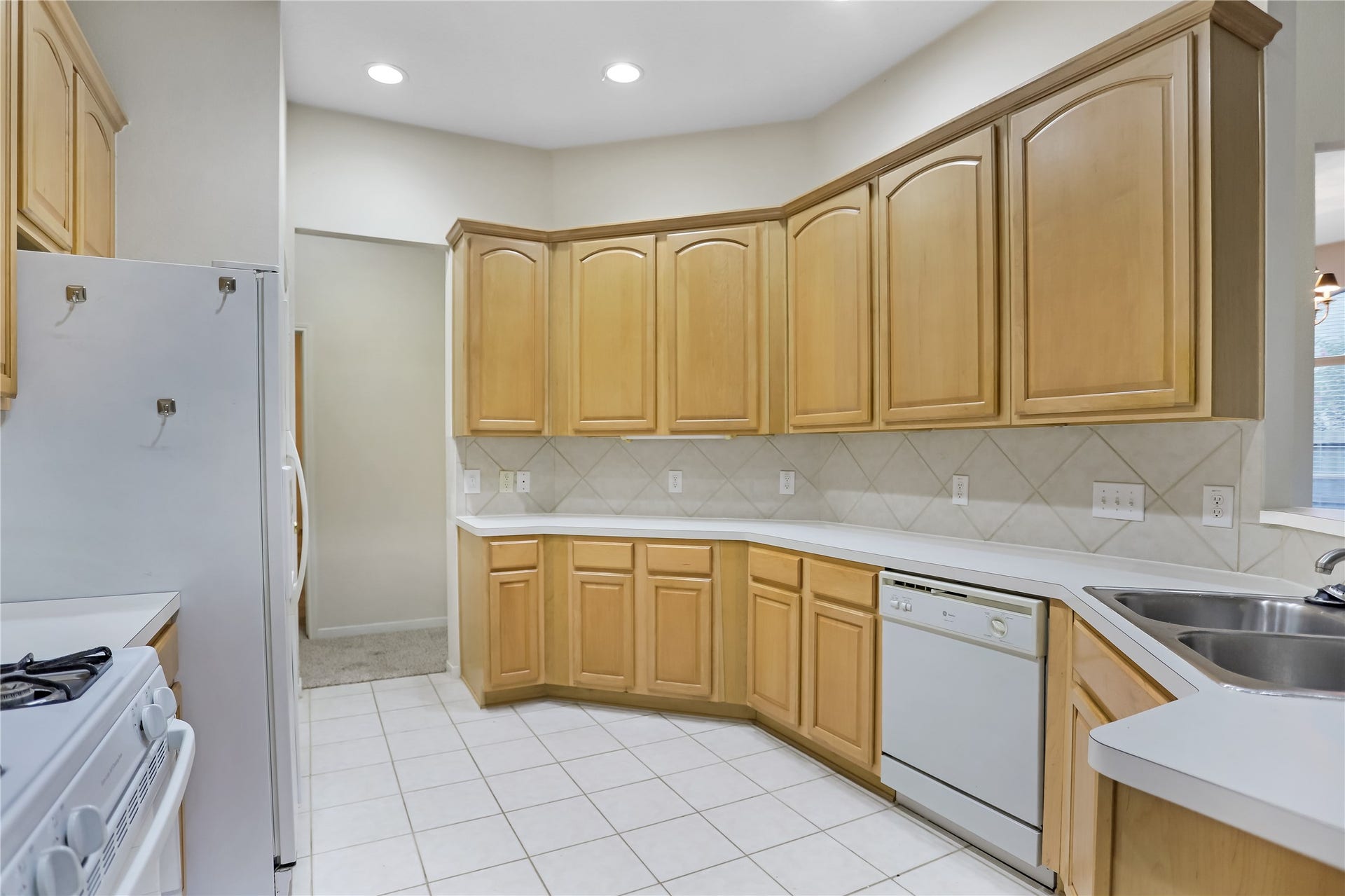 1343 Summer Terrace Drive, Sugar Land, TX 77479