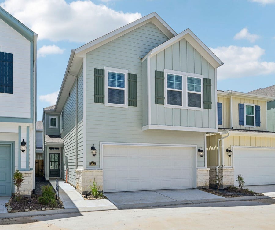 Property photo for 704 Sand Dollar, Kemah, TX