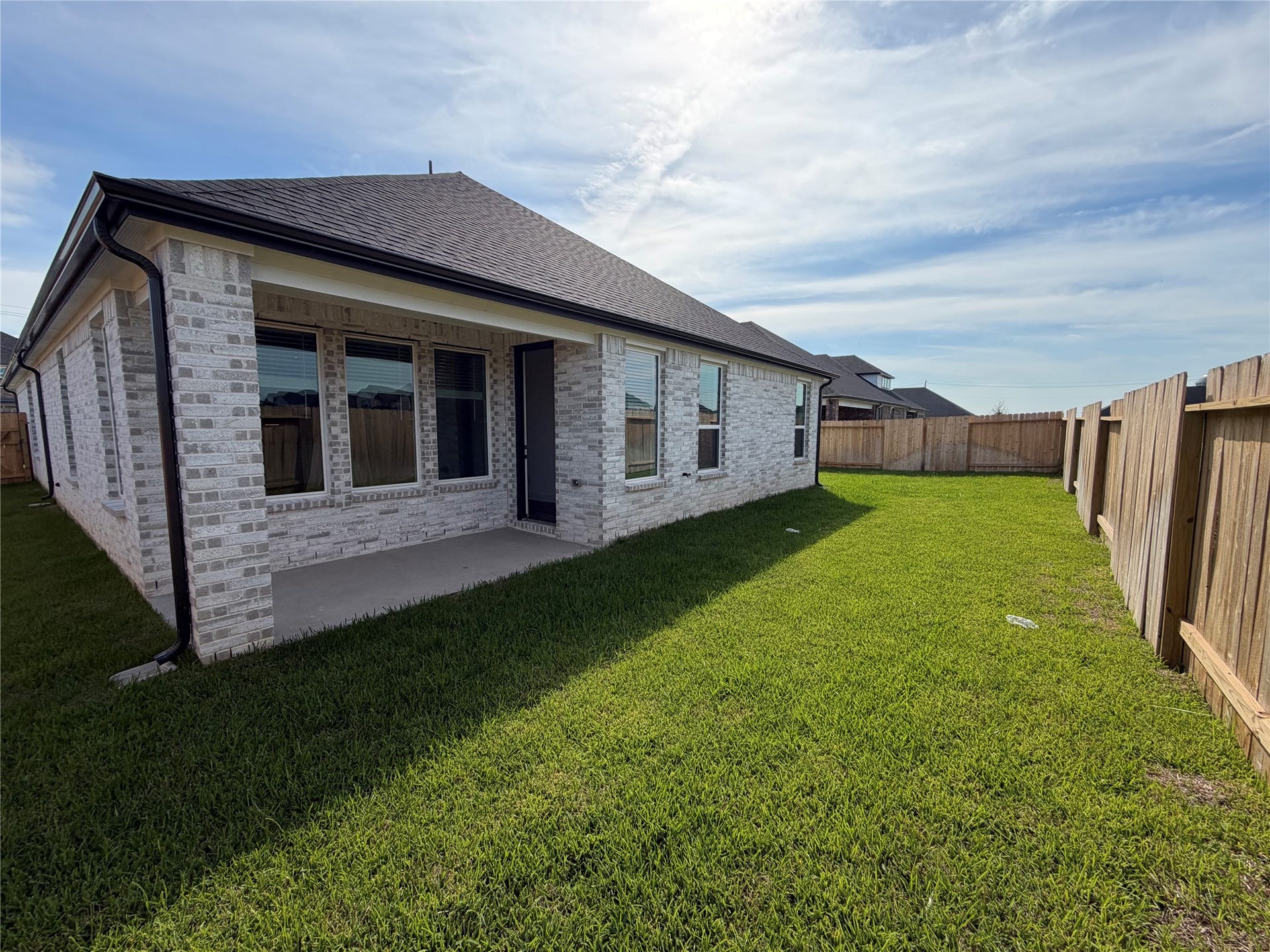 3411 Summercrisp Hollow Lane, Pearland, TX 77581 3411 Summercrisp Hollow Lane, Pearland, TX 77581