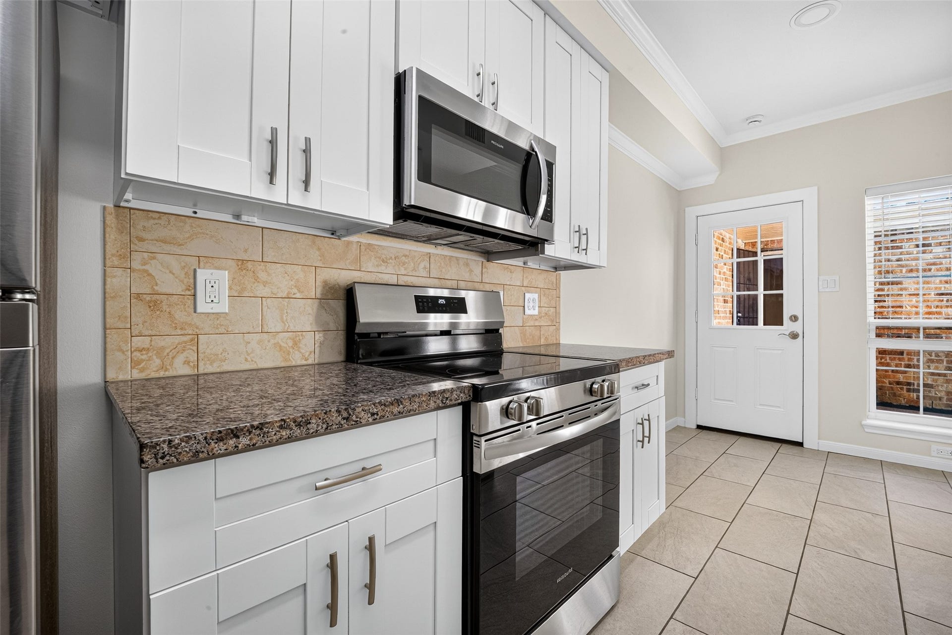 600 Wilcrest Drive, #66, Houston, TX 77042