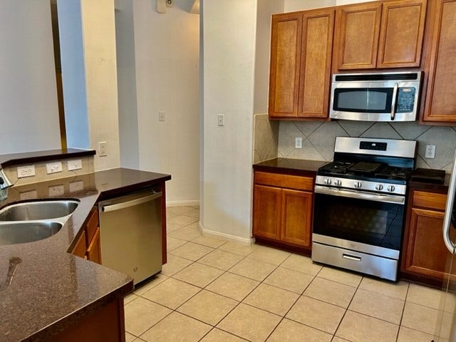 25114 Diamond Ranch Drive, Katy, TX 77494
