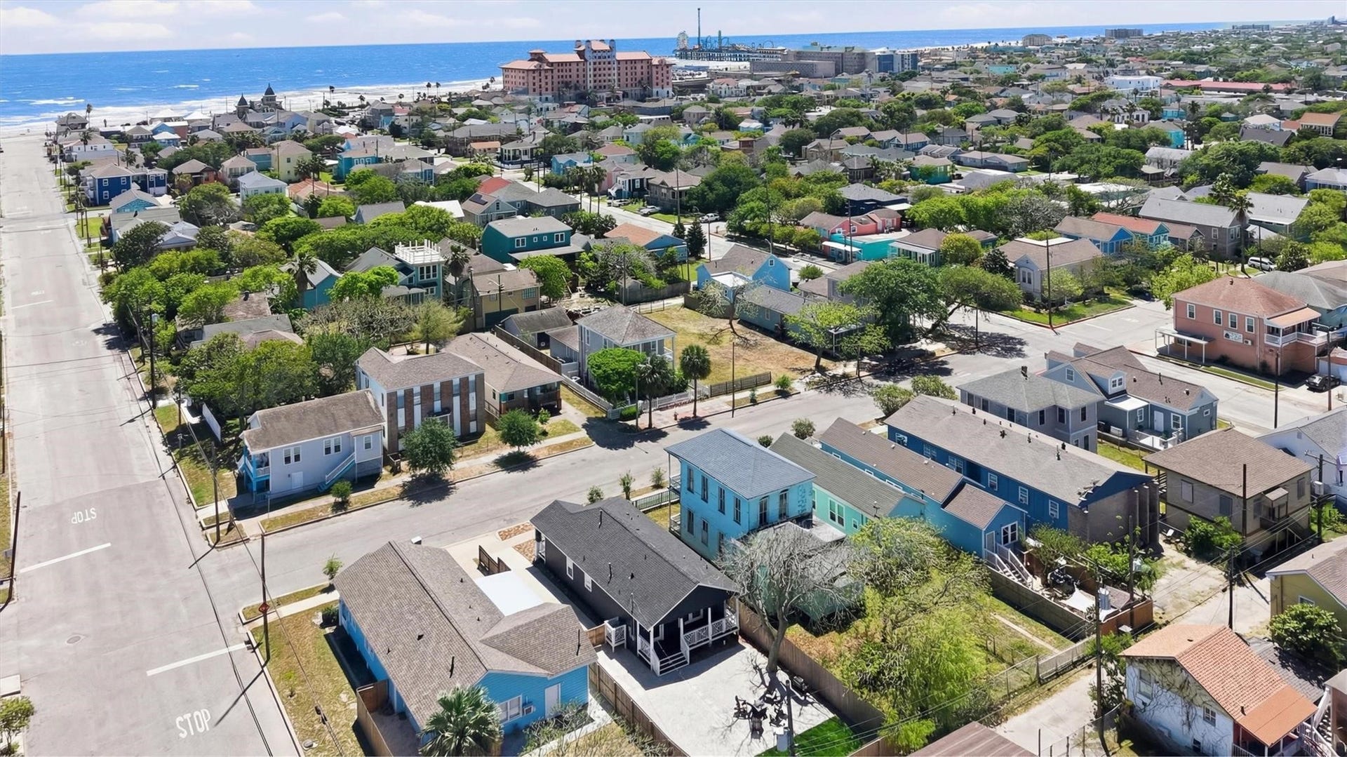 1804 Ursuline Street, Galveston, TX 77550 1804 Ursuline Street, Galveston, TX 77550