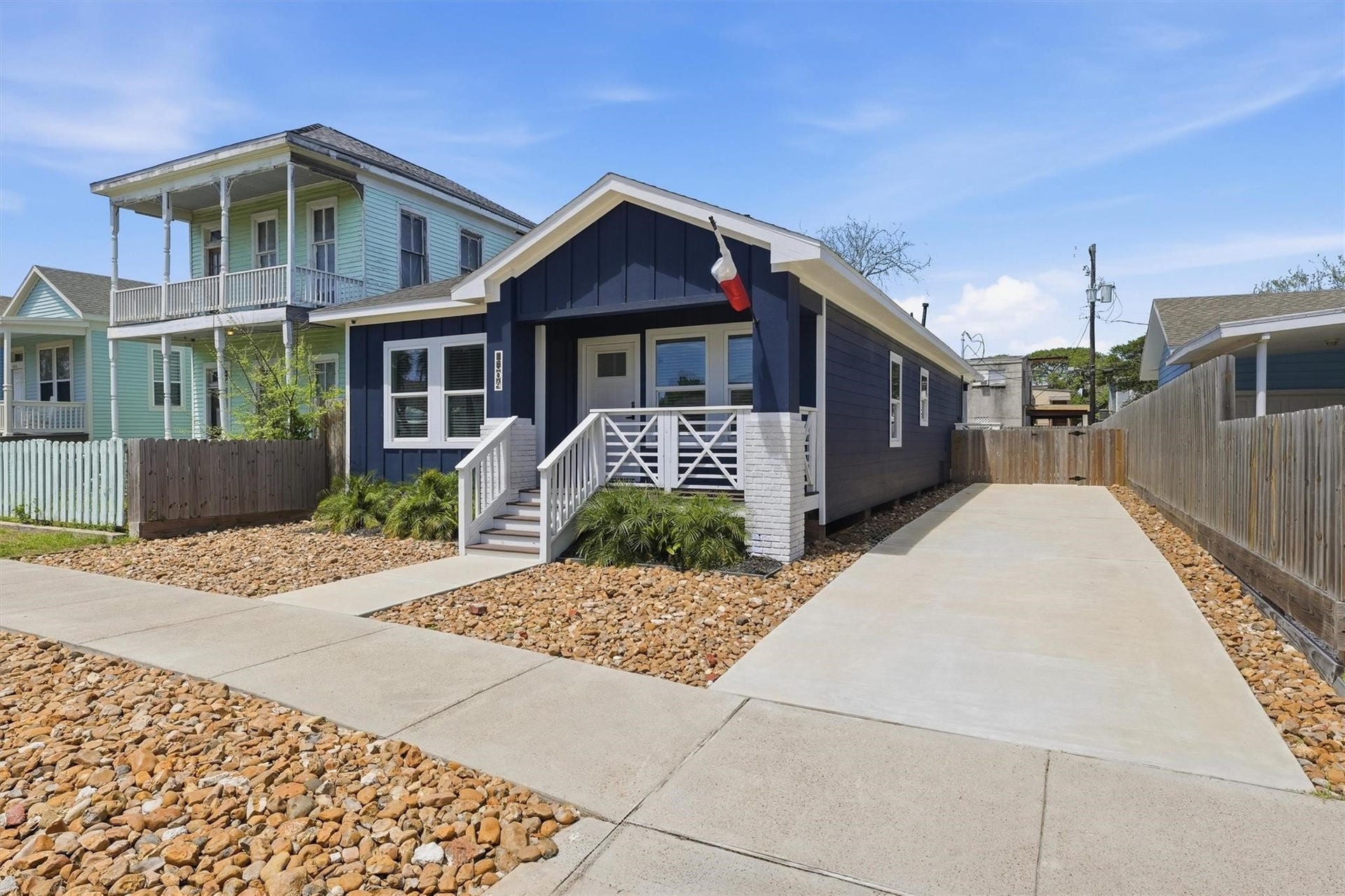 1804 Ursuline Street, Galveston, TX 77550 1804 Ursuline Street, Galveston, TX 77550