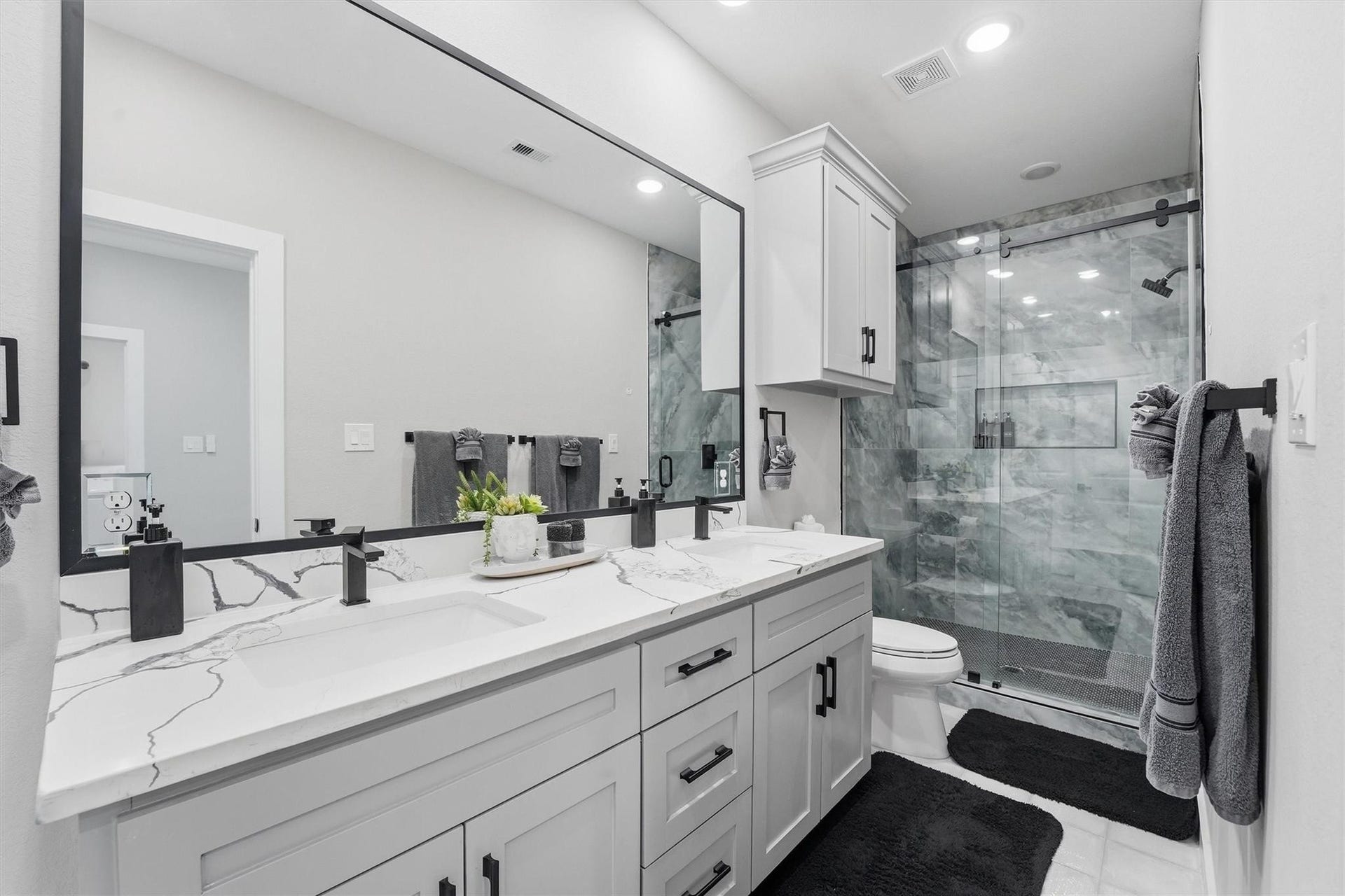 1804 Ursuline Street, Galveston, TX 77550 1804 Ursuline Street, Galveston, TX 77550
