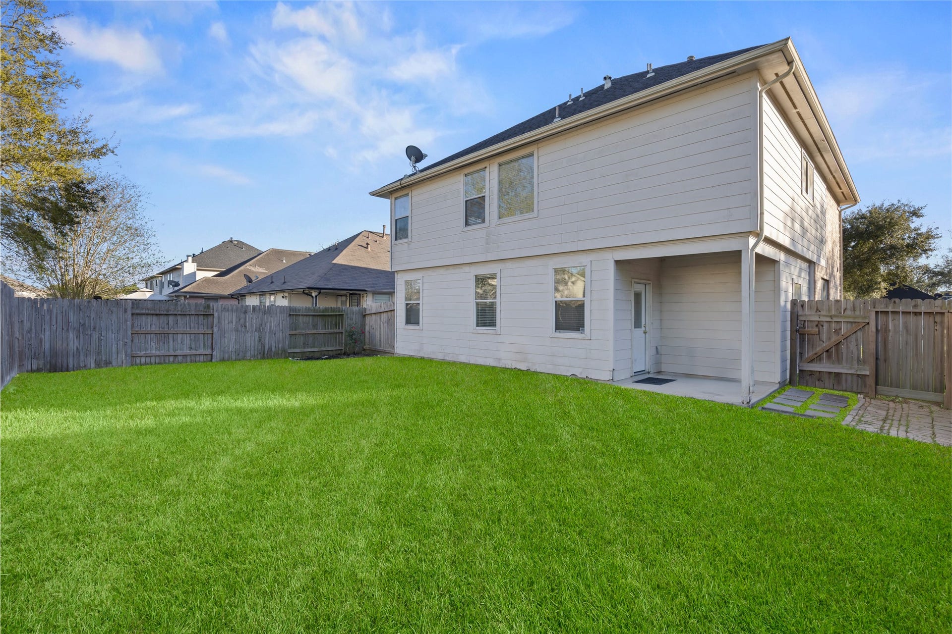 2202 Chelsea Vale Drive, Fresno, TX 77545 2202 Chelsea Vale Drive, Fresno, TX 77545