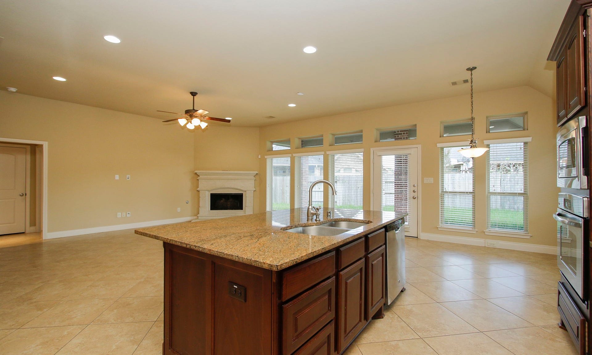 1903 Palmetto Glen Lane, Richmond, TX 77469 1903 Palmetto Glen Lane, Richmond, TX 77469