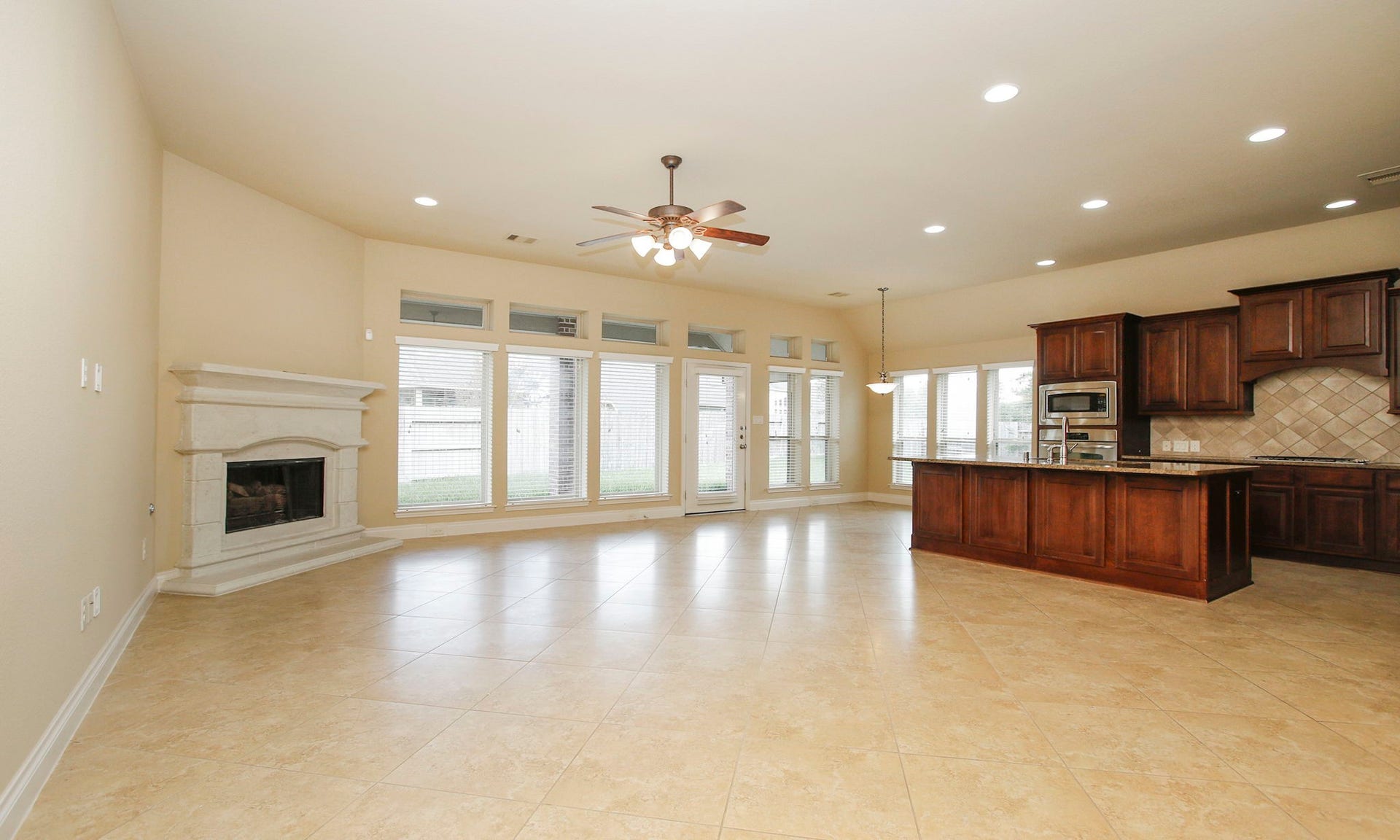 1903 Palmetto Glen Lane, Richmond, TX 77469 1903 Palmetto Glen Lane, Richmond, TX 77469