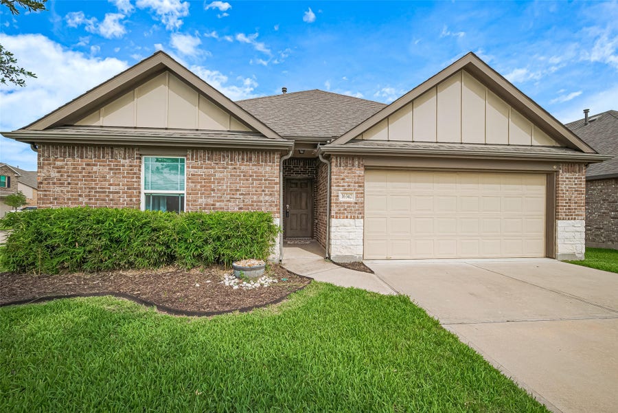 Property photo for 16342 Rockdale Landing Drive, Hockley, TX