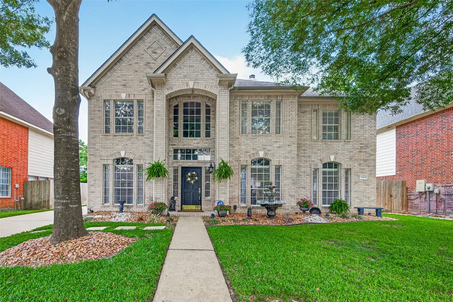 Property photo for 17407 Longs Peek Ct, Tomball, TX