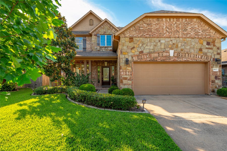 Property photo for 4817 Piares Lane, League City, TX