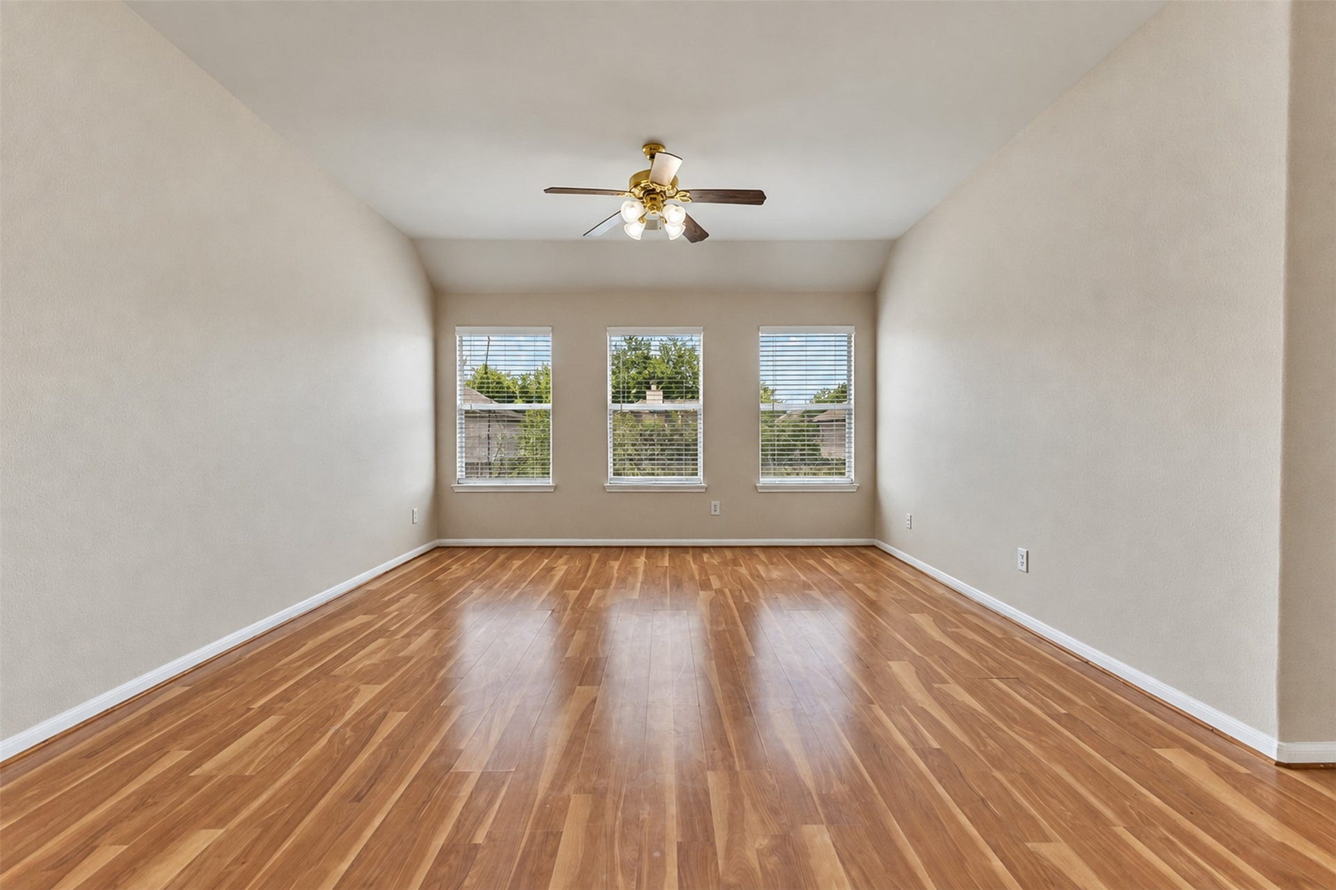 5406 Linden Grove Court, Sugar Land, TX 77479 5406 Linden Grove Court, Sugar Land, TX 77479