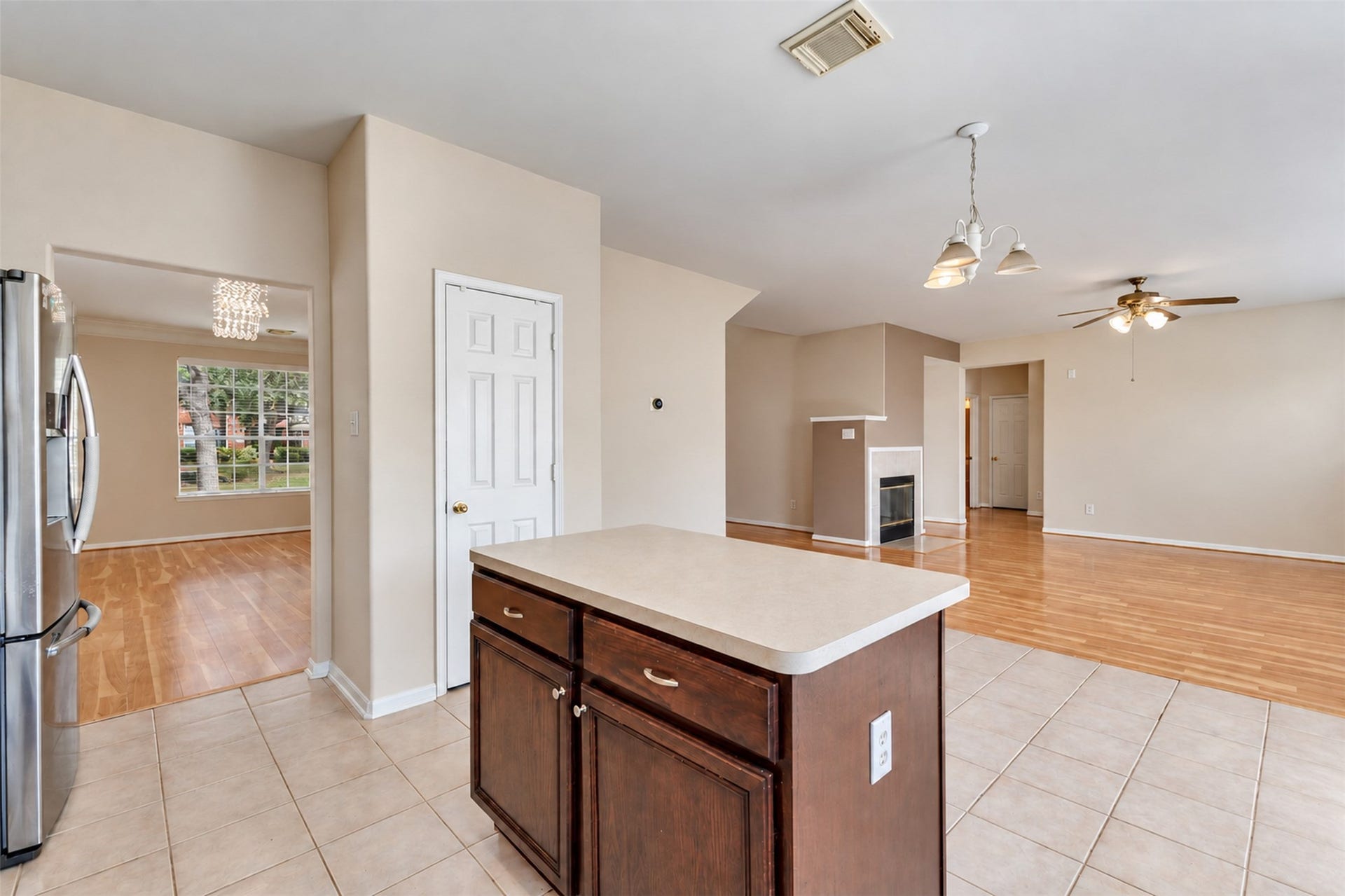 5406 Linden Grove Court, Sugar Land, TX 77479 5406 Linden Grove Court, Sugar Land, TX 77479