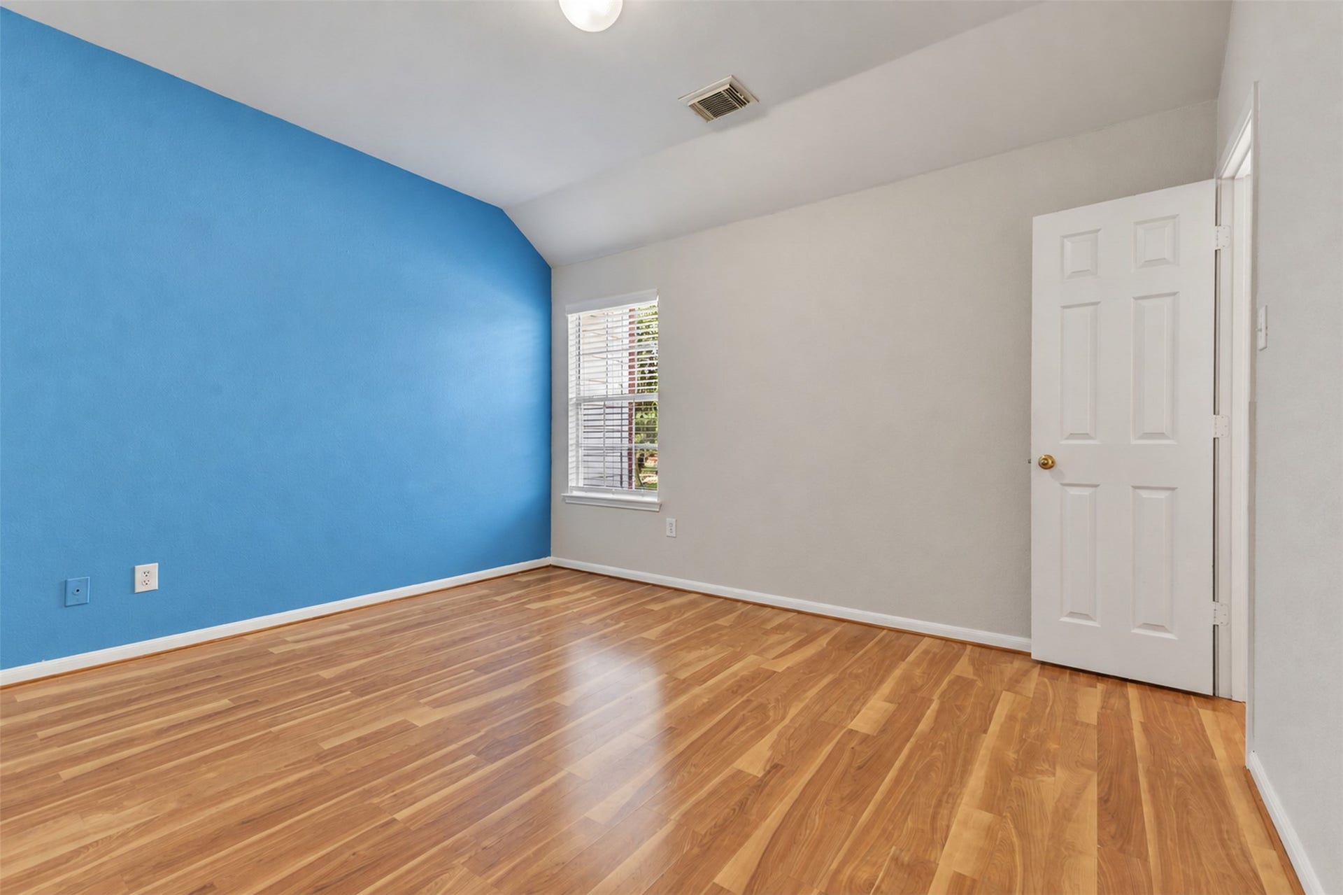 5406 Linden Grove Court, Sugar Land, TX 77479 5406 Linden Grove Court, Sugar Land, TX 77479