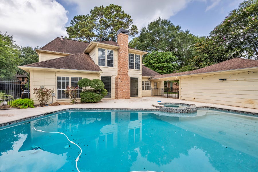 Property photo for 14014 Court Of Regents, Houston, TX