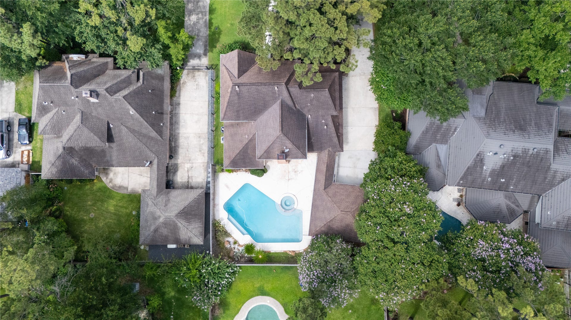 14014 Court Of Regents, Houston, TX 77069 14014 Court Of Regents, Houston, TX 77069