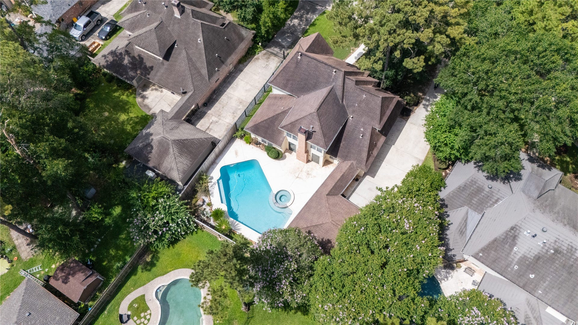 14014 Court Of Regents, Houston, TX 77069 14014 Court Of Regents, Houston, TX 77069