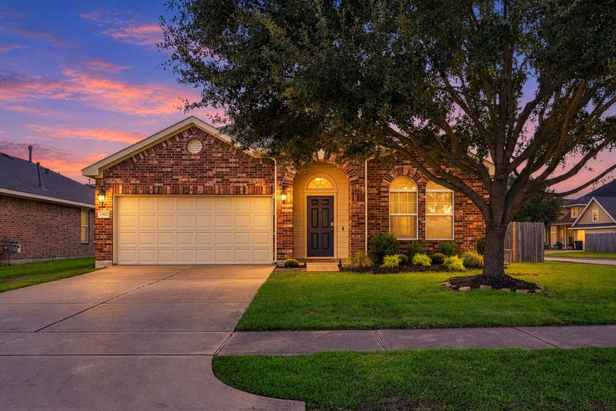 Property photo for 2402 Blue Reef Drive, Katy, TX