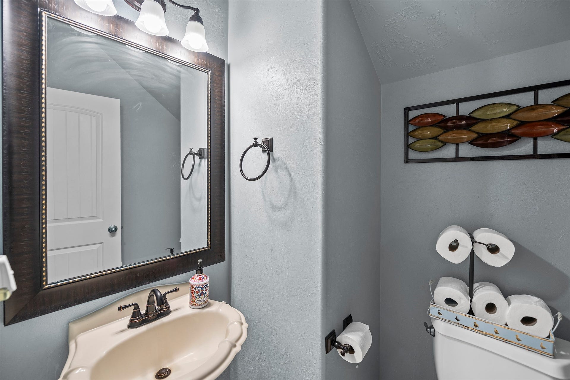 Half bathroom on the first floor
