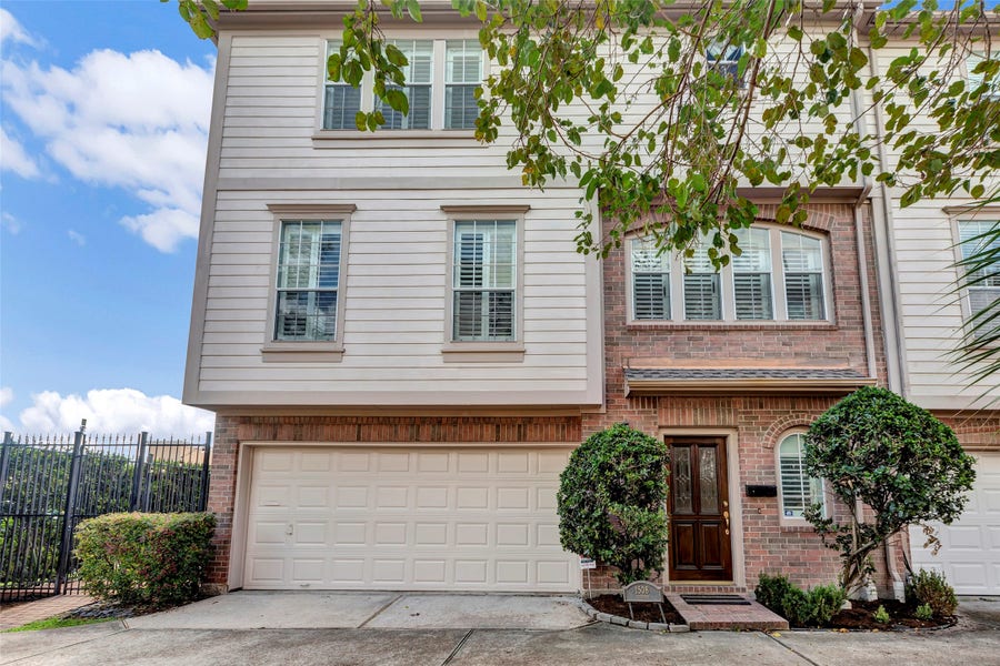 Property photo for 1508 Crocker Street, Houston, TX