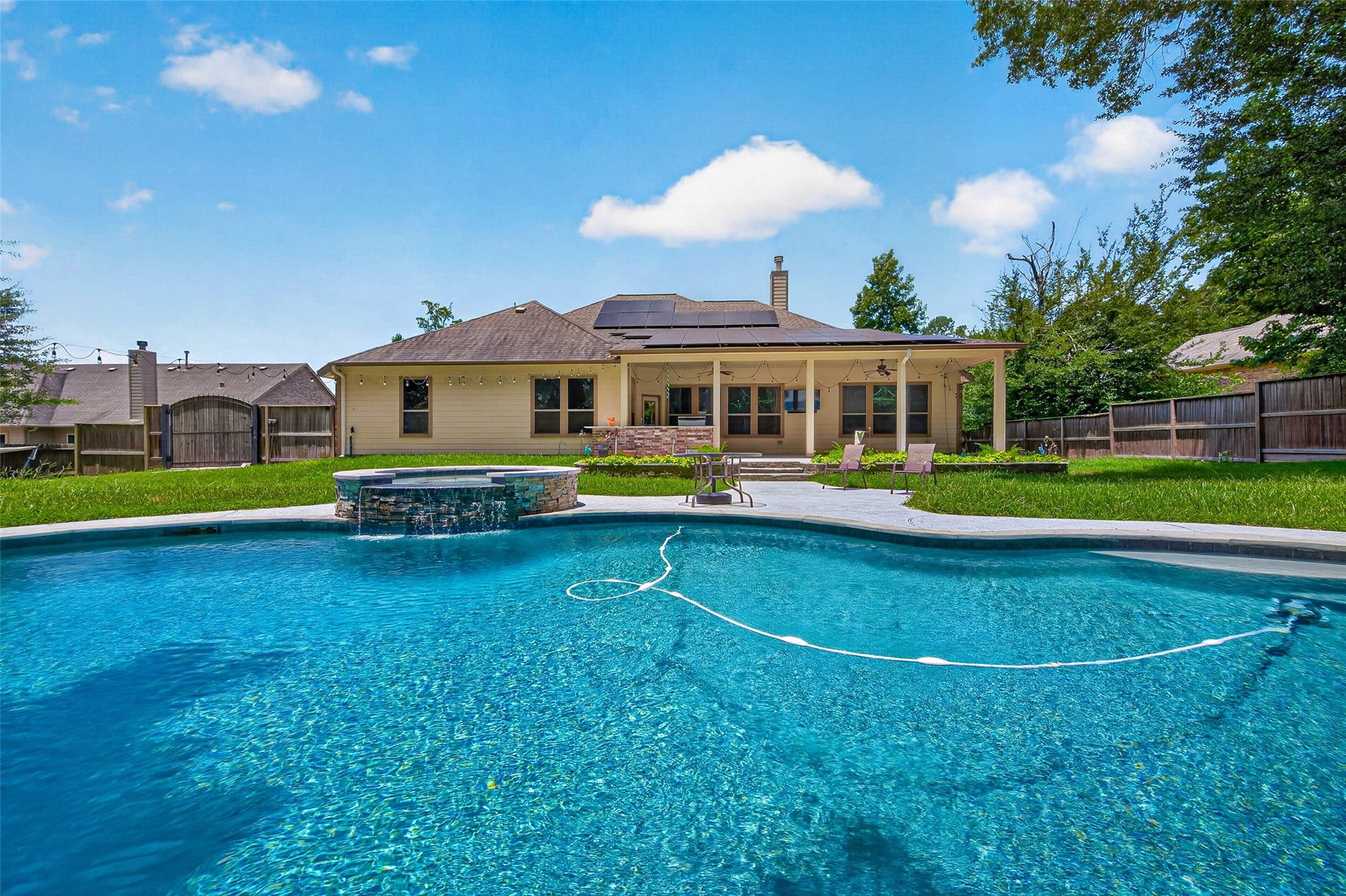 28510 Redwood Cliff Lane, Huffman, TX 77336 28510 Redwood Cliff Lane, Huffman, TX 77336