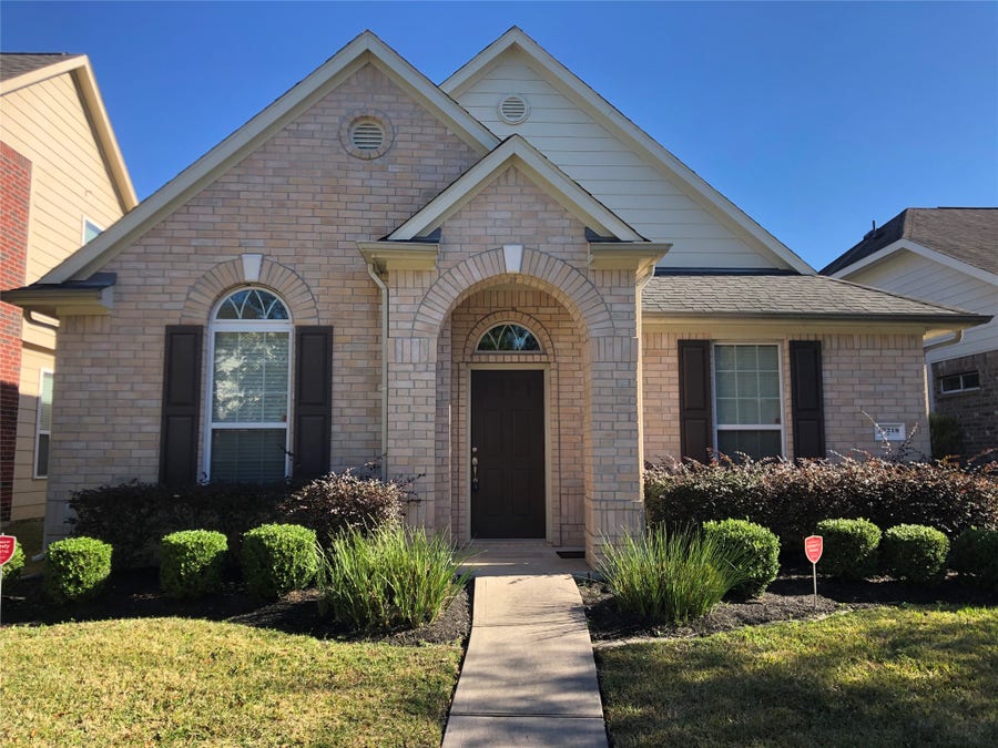 Property photo for 17218 Mitchell Pass Lane, Humble, TX