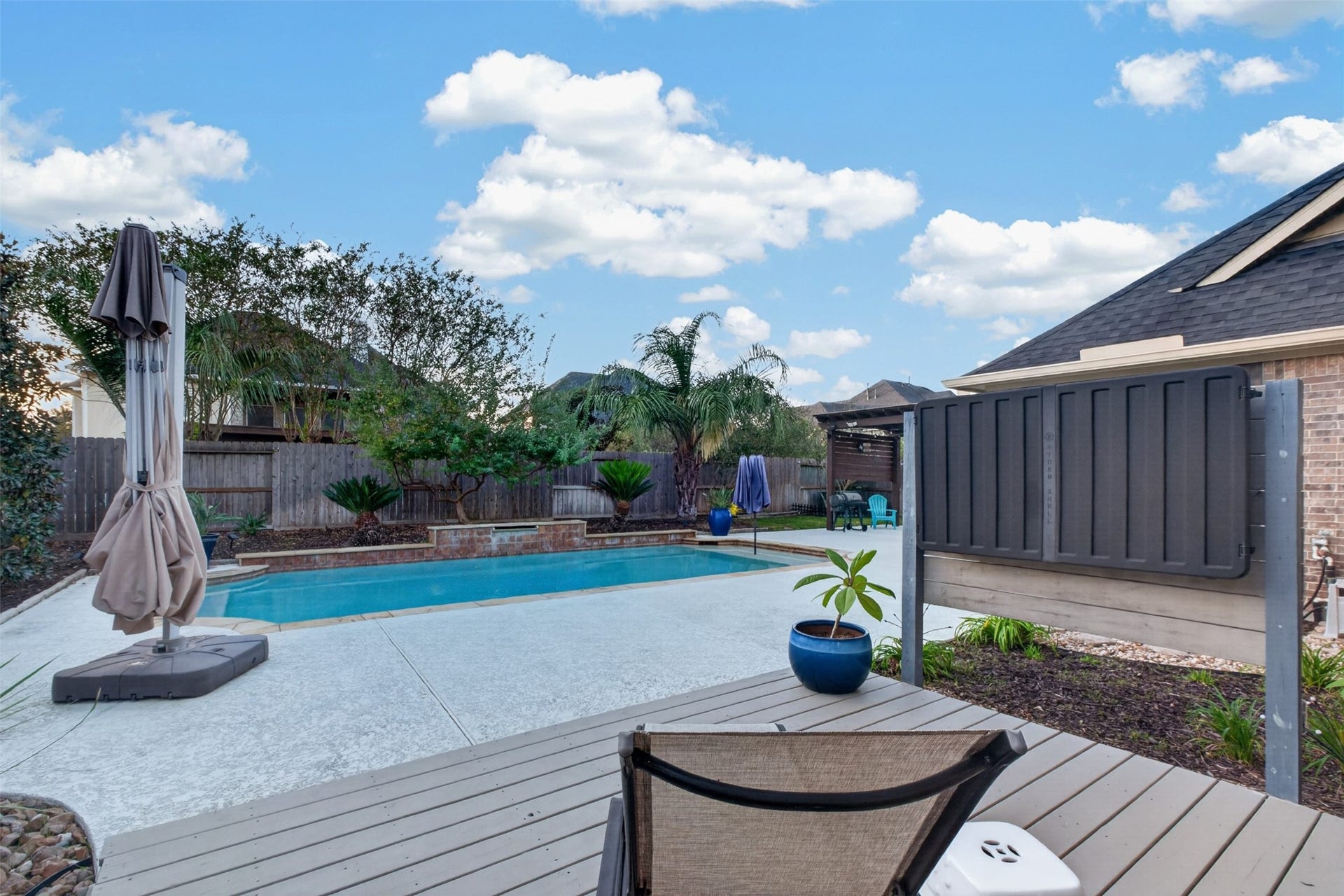 2806 Texas Laurel Drive, Katy, TX 77494 The home is not overlooked at all, creating privacy and beautiful views
