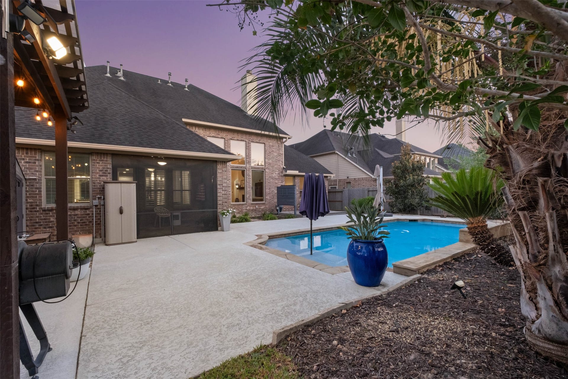 2806 Texas Laurel Drive, Katy, TX 77494 Fabulous backyard, decked to maximize outdoor living and entertaining.