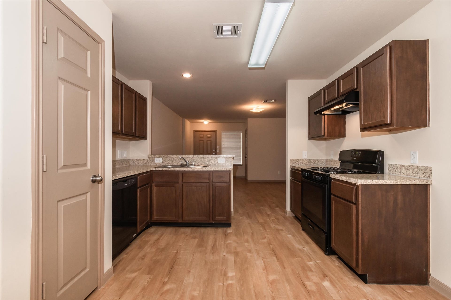5711 Kyle Cove Drive, Katy, TX 77449 Photos may be representative of the floor plan and not the exact home. Finishes, layout, and features of the actual property for lease may vary.