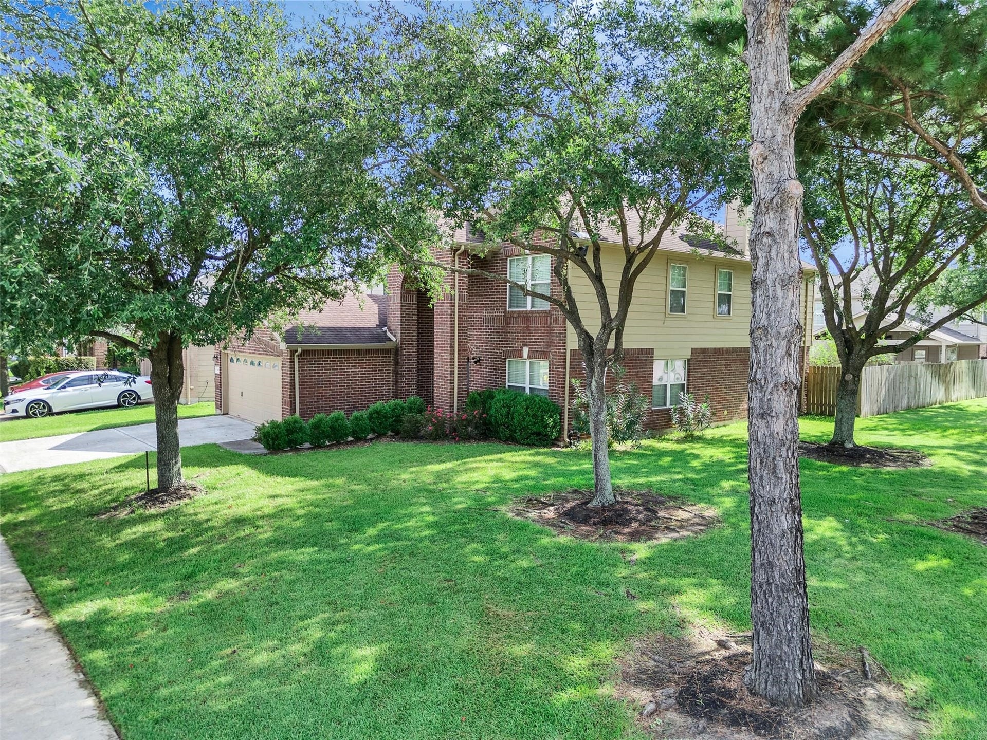 6902 Oleander Grove Way, Houston, TX 77049 6902 Oleander Grove Way, Houston, TX 77049