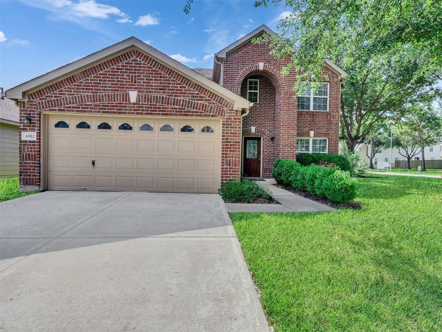 Property photo for 6902 Oleander Grove Way, Houston, TX