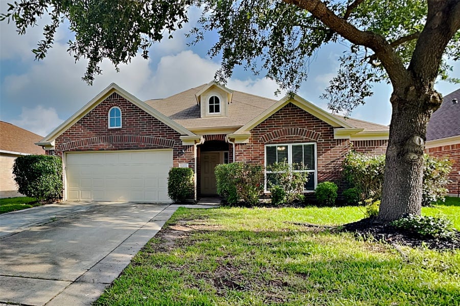 Property photo for 6431 Hardwood Dale Way Drive, Humble, TX