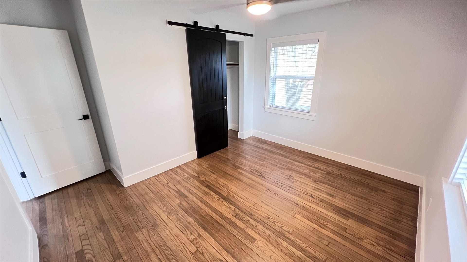 105 E Rocky Creek Road, Houston, TX 77076 105 E Rocky Creek Road, Houston, TX 77076