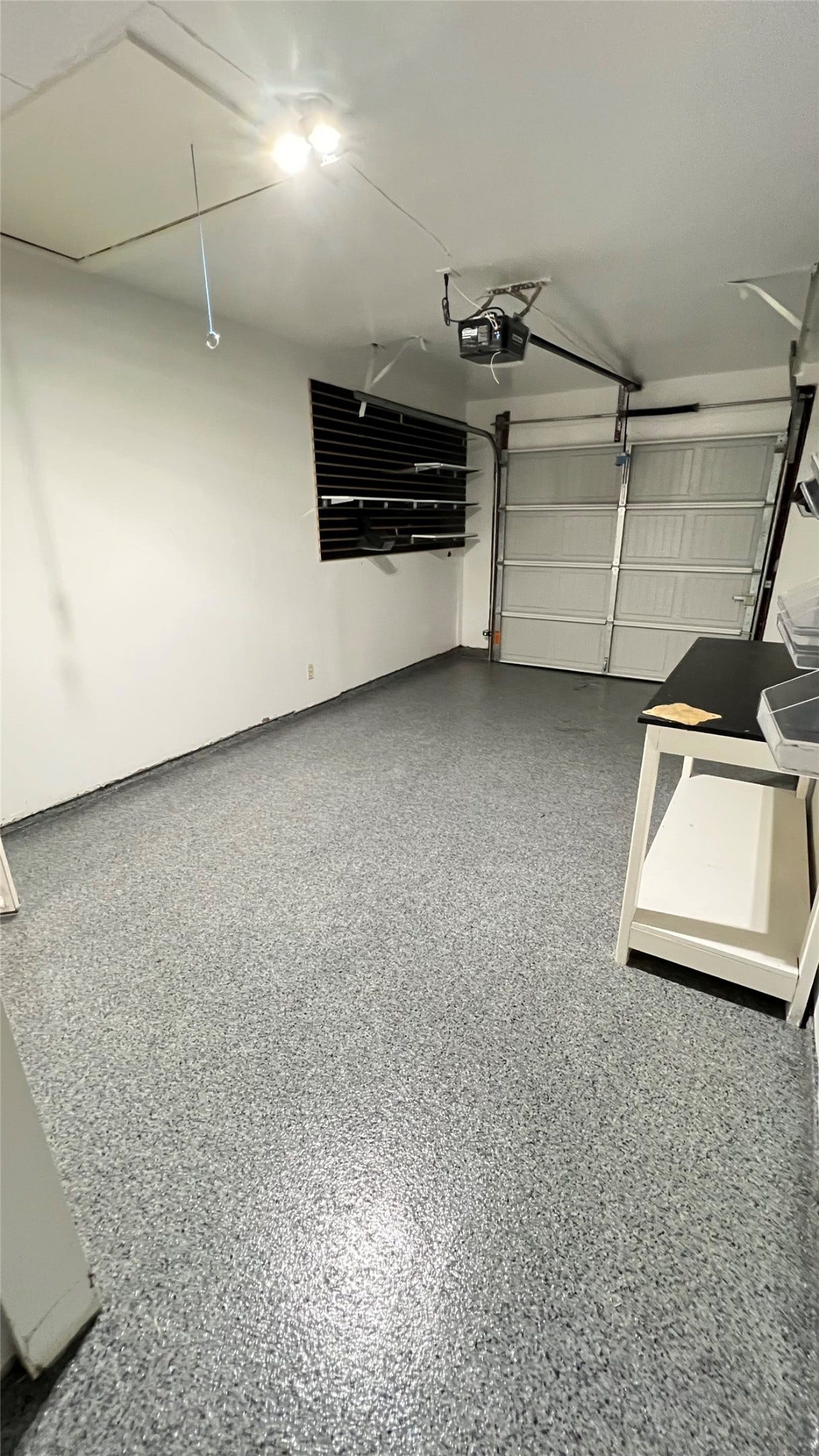 105 E Rocky Creek Road, Houston, TX 77076 105 E Rocky Creek Road, Houston, TX 77076