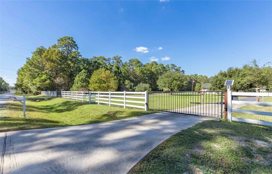 Property photo for 17381 Village Way, Conroe, TX