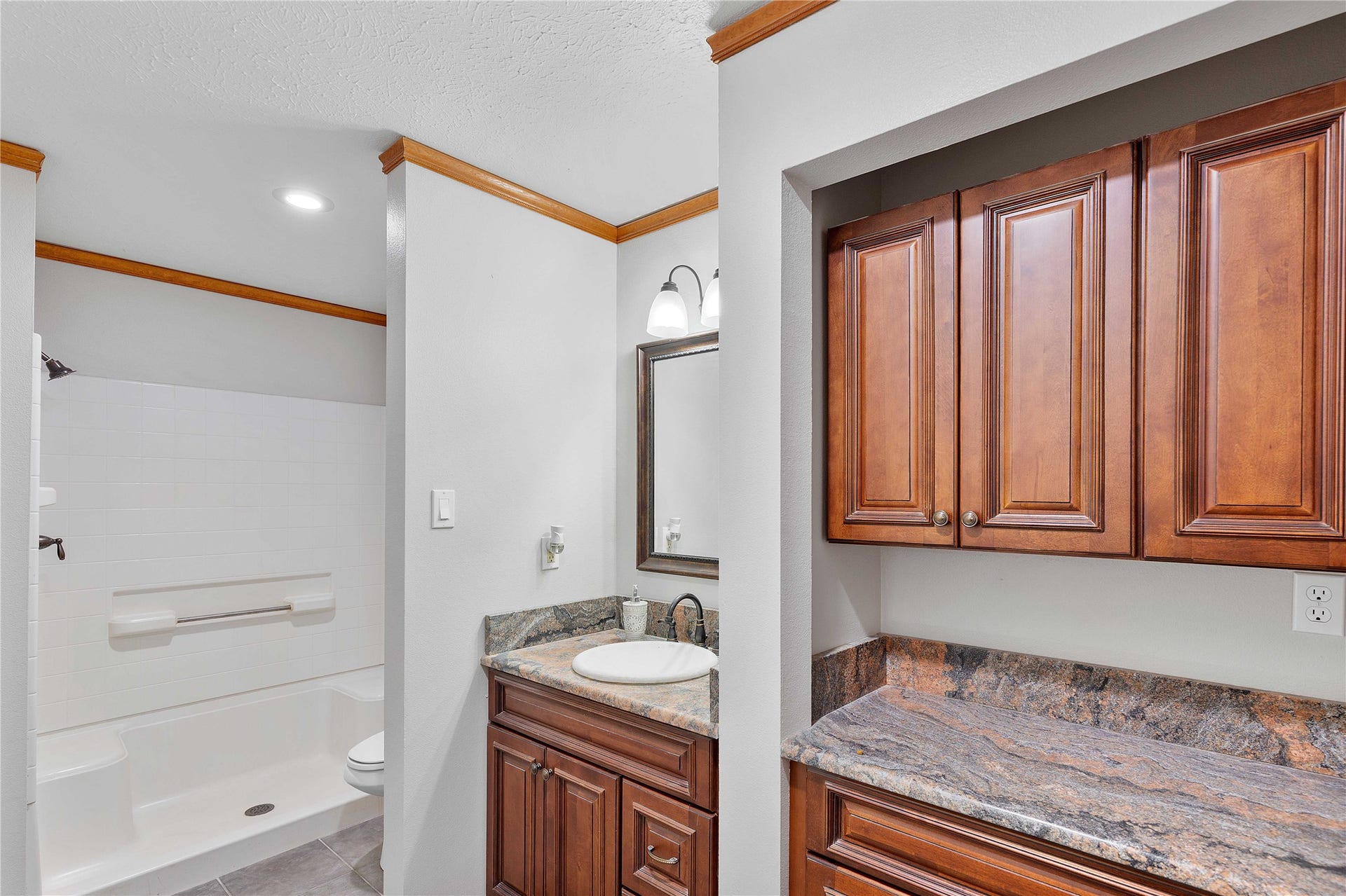 Full bathroom downstairs