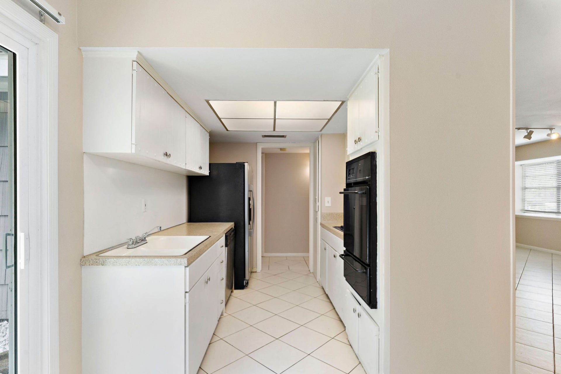 5811 White Hart Run, Houston, TX 77084 5811 White Hart Run, Houston, TX 77084