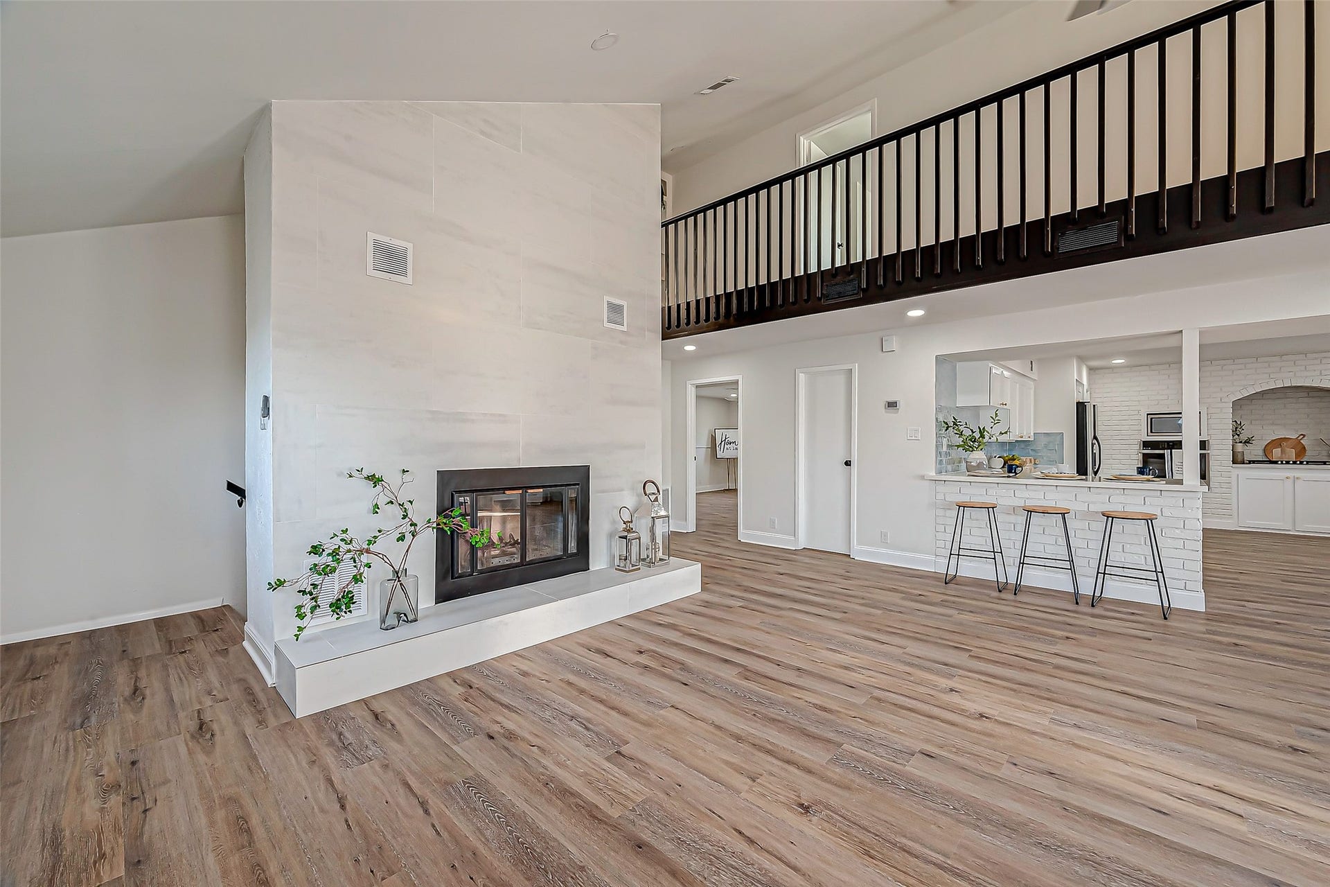 976 Bonita Street, Bayou Vista, TX 77563 976 Bonita Street, Bayou Vista, TX 77563