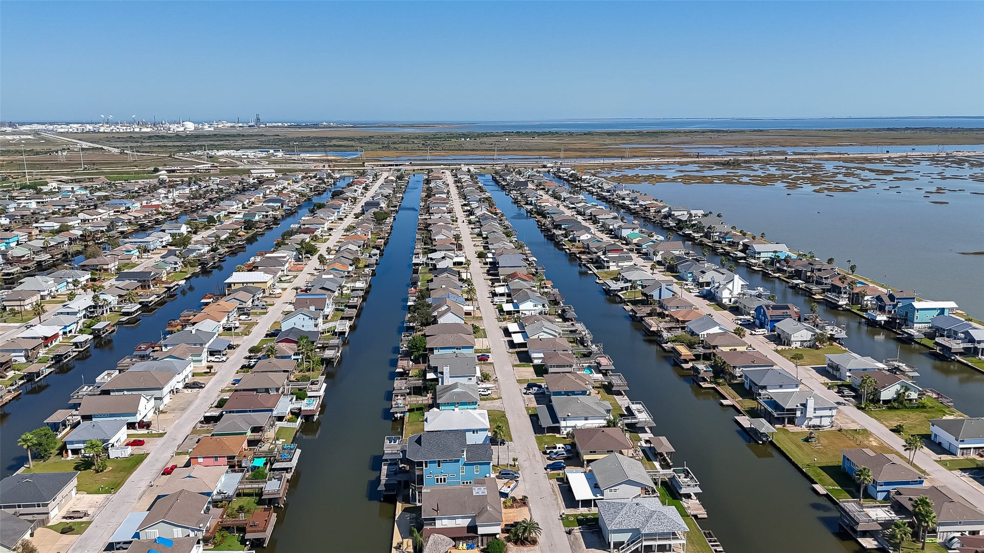 976 Bonita Street, Bayou Vista, TX 77563 976 Bonita Street, Bayou Vista, TX 77563