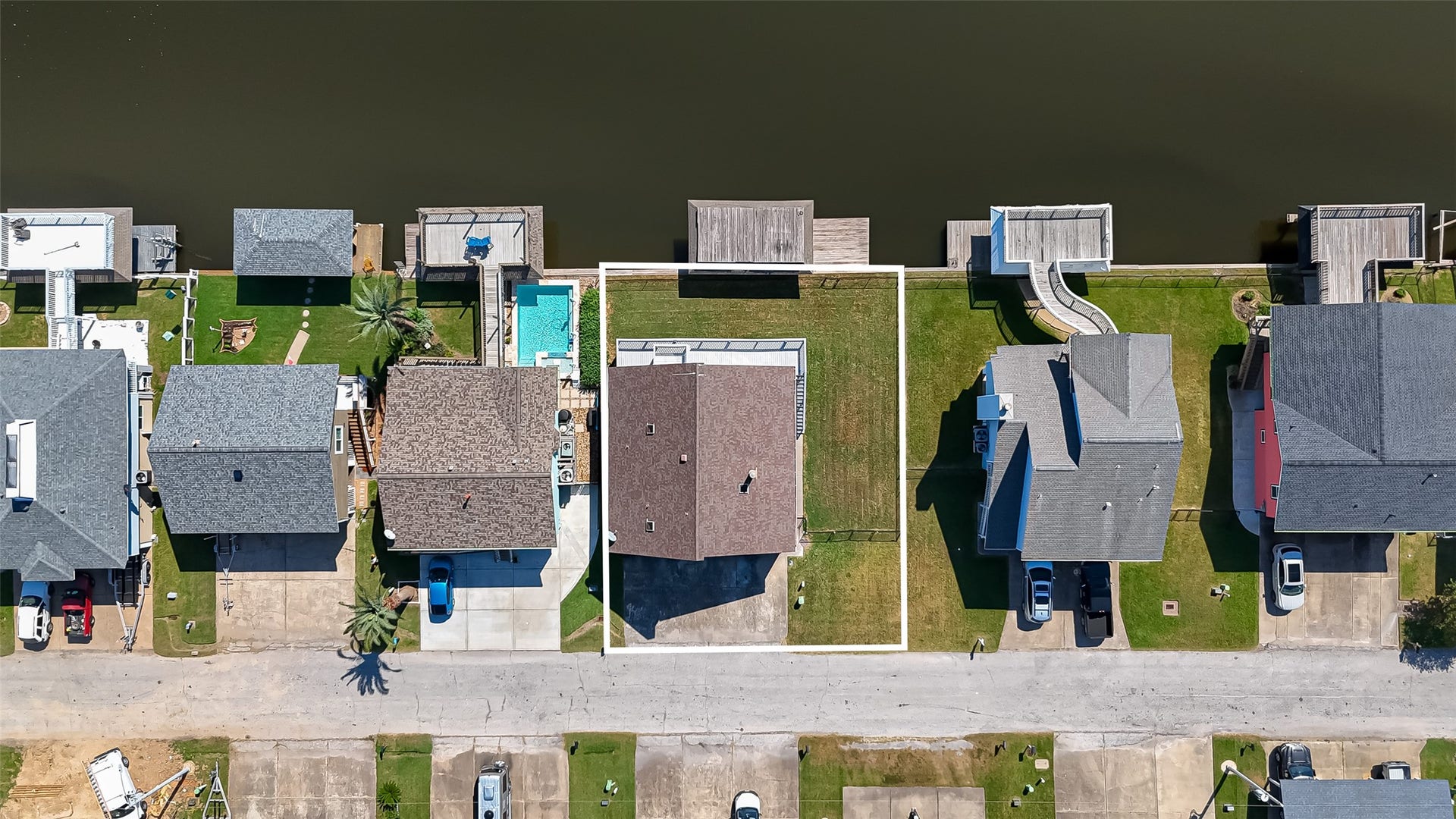 976 Bonita Street, Bayou Vista, TX 77563 976 Bonita Street, Bayou Vista, TX 77563