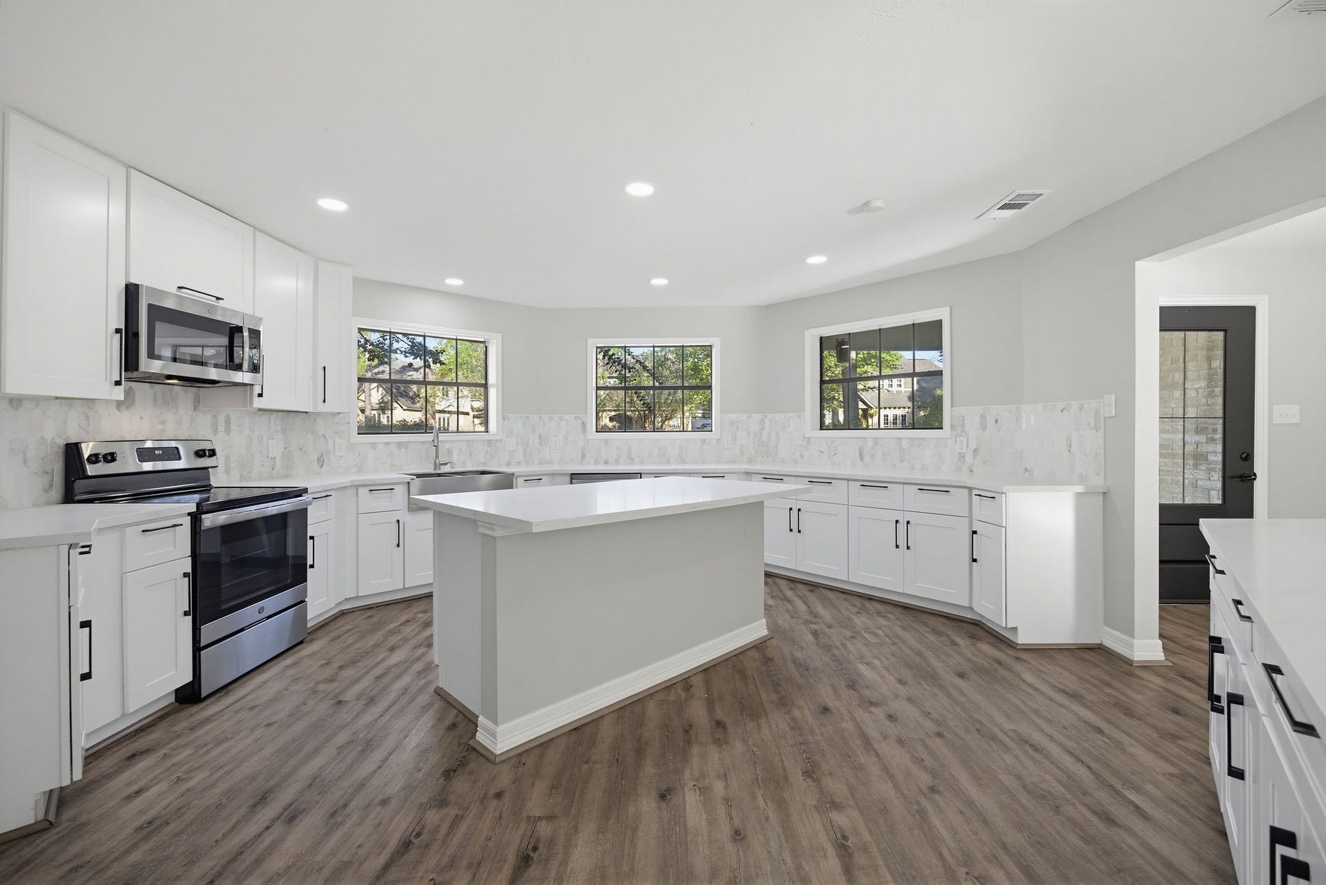 8015 Ash Valley Drive, Spring, TX 77379 8015 Ash Valley Drive, Spring, TX 77379