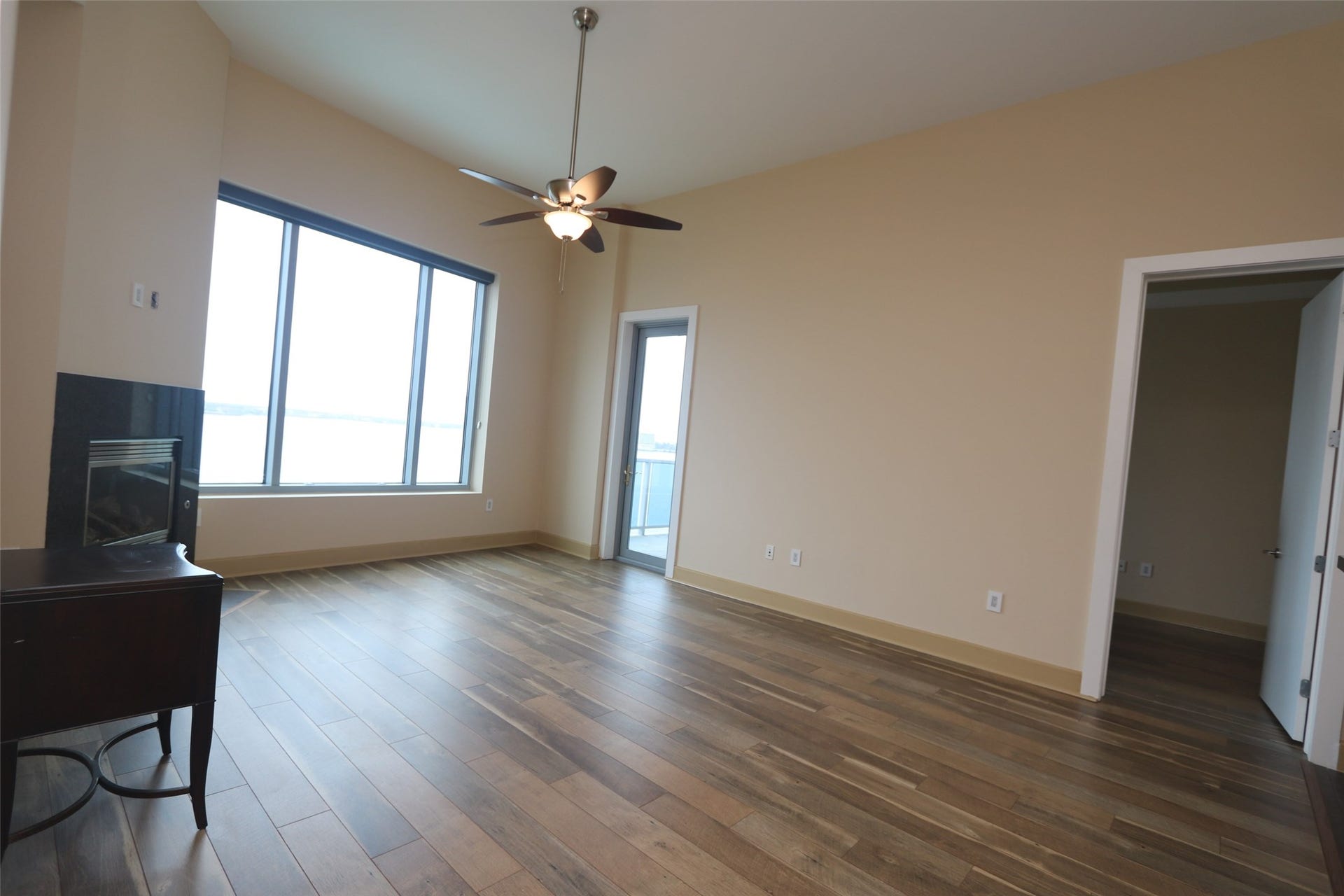 4821 Nasa Pkwy, #6SE, Seabrook, TX 77586 4821 Nasa Pkwy, #6SE, Seabrook, TX 77586